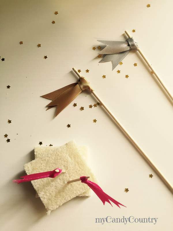 Bandierine fai da te per tartine, Idee creative per Capodanno Capodanno fai da te legno e natura plastica 