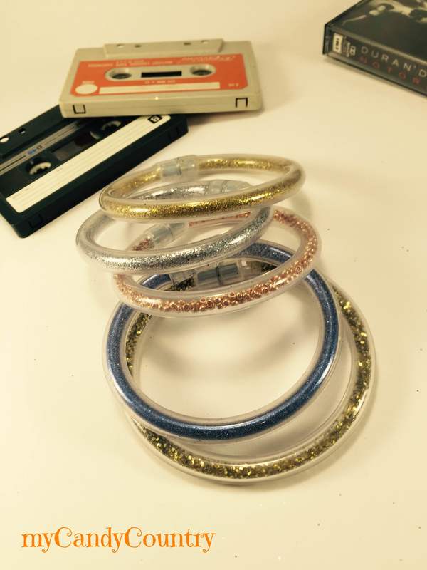 Bijoux fai-da-te: braccialetti in gomma stile anni 80 Bijoux fai da te plastica Riciclo Creativo 