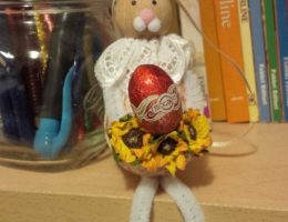 Tutorial Pasqua fai-da-te: Coniglietto pasquale con uovo di polistirolo