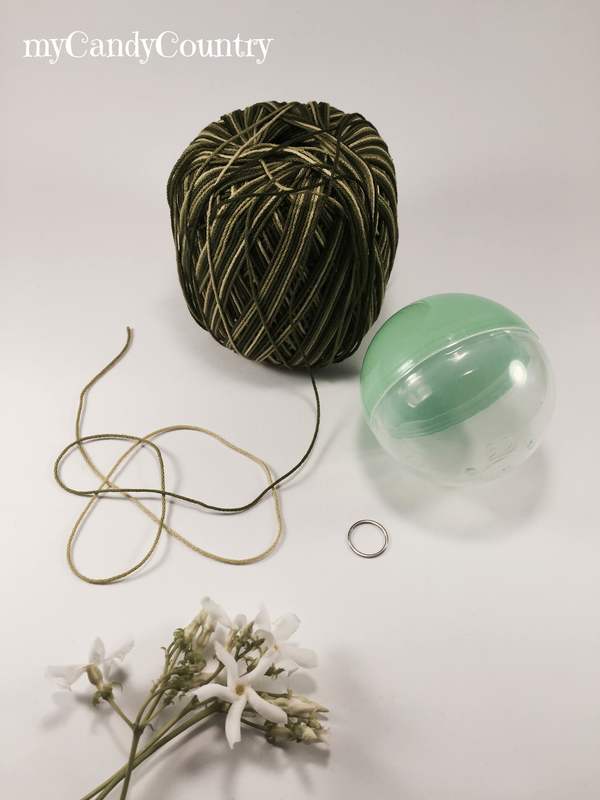 Mongolfiera fai-da-te riciclando la pallina delle sorpresine bambini home decor metallo plastica 