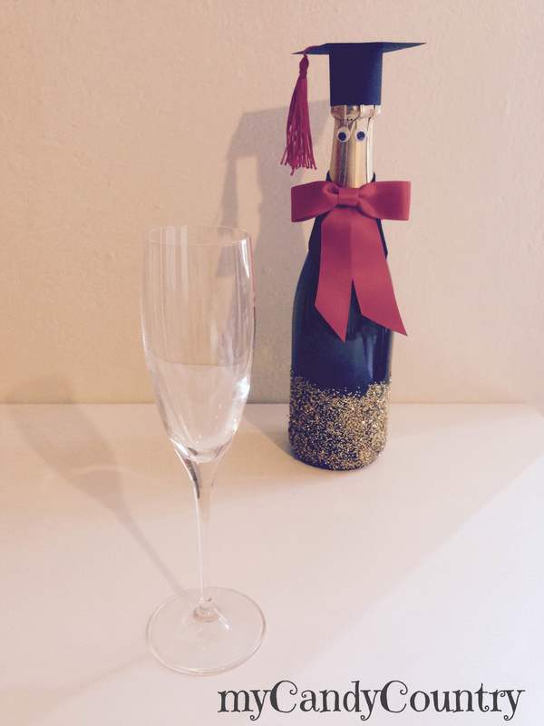 Creare una bottiglia laureata: idea creativa per la festa di laurea carta e cartone Cerimonie fai da te feltro regali fai da te vetro 