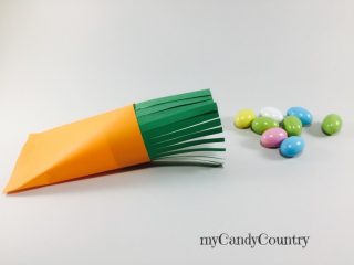 Portauovo di Pasqua fai da te a forma di carota (10) 