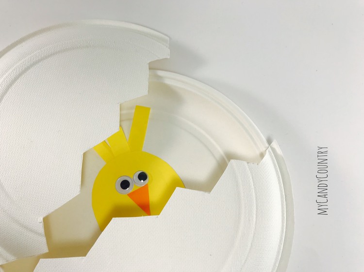 regalo per bambini 12 mini pulcini pasquali in fibra di plastica Amosfun decorazione per Pasqua giallo 