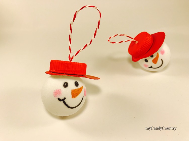 Pupazzi di neve con palline da Ping Pong home decor Natale fai da te Riciclo Creativo 